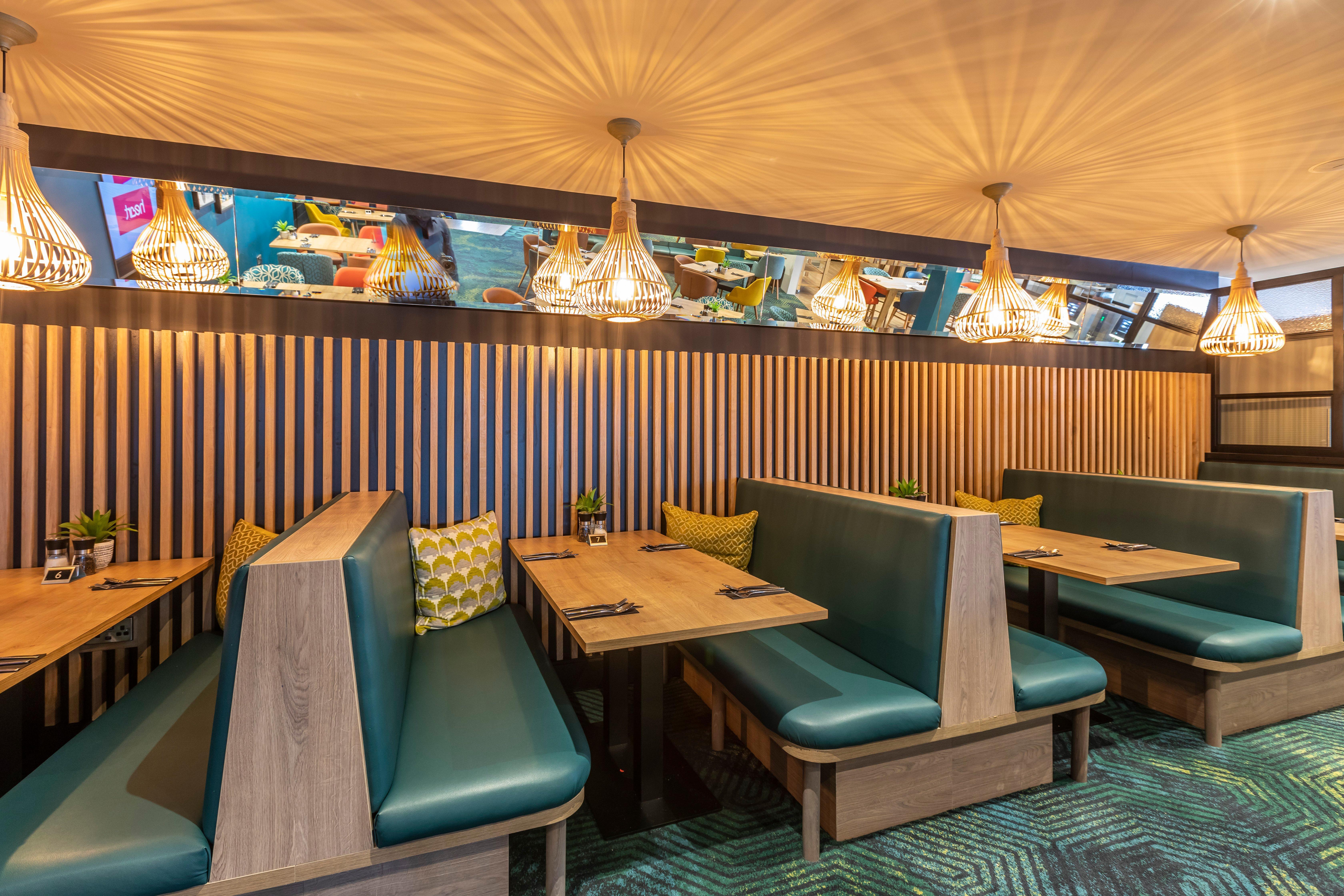 Holiday Inn Oxford By Ihg Exteriör bild