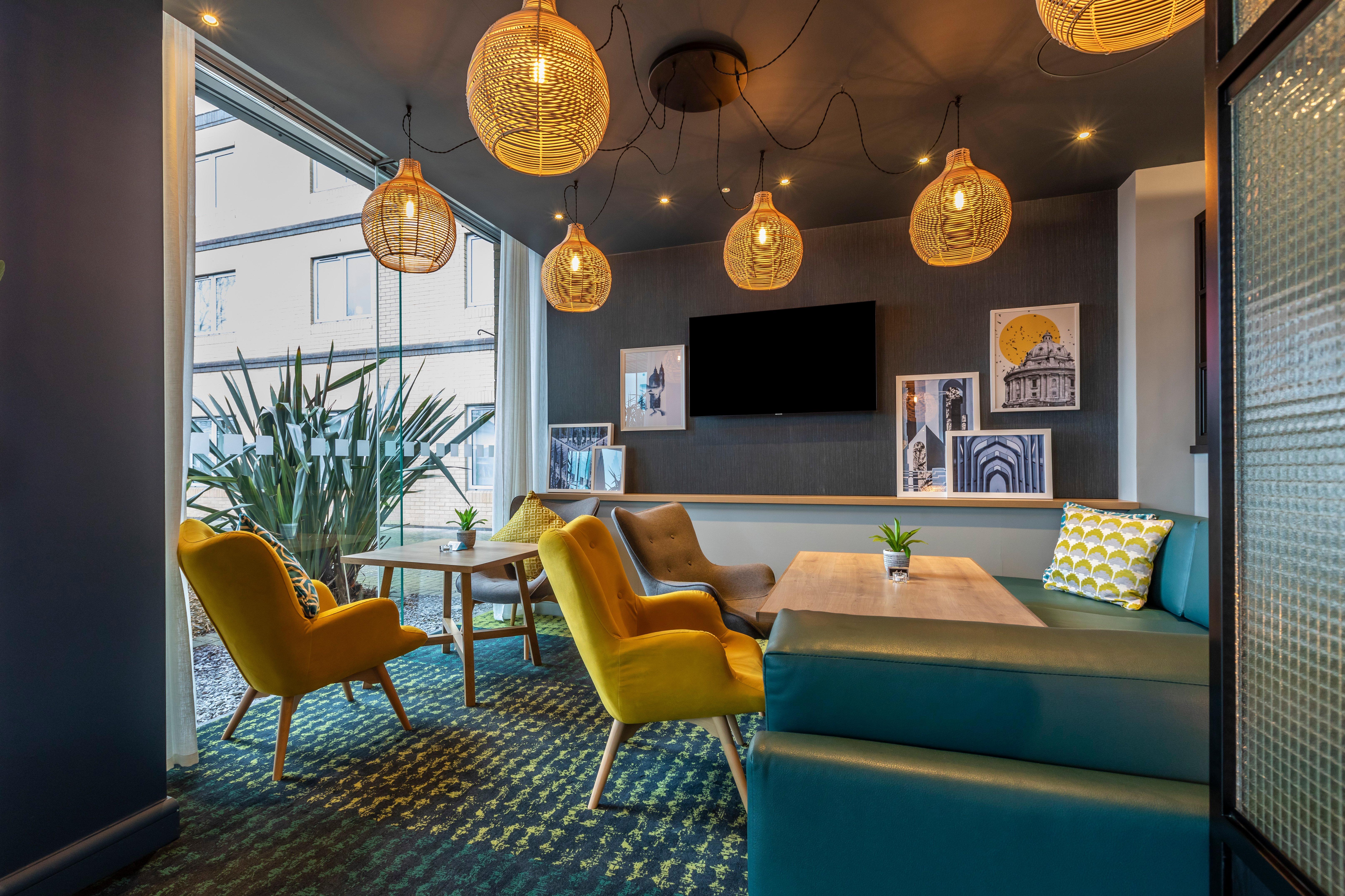 Holiday Inn Oxford By Ihg Exteriör bild