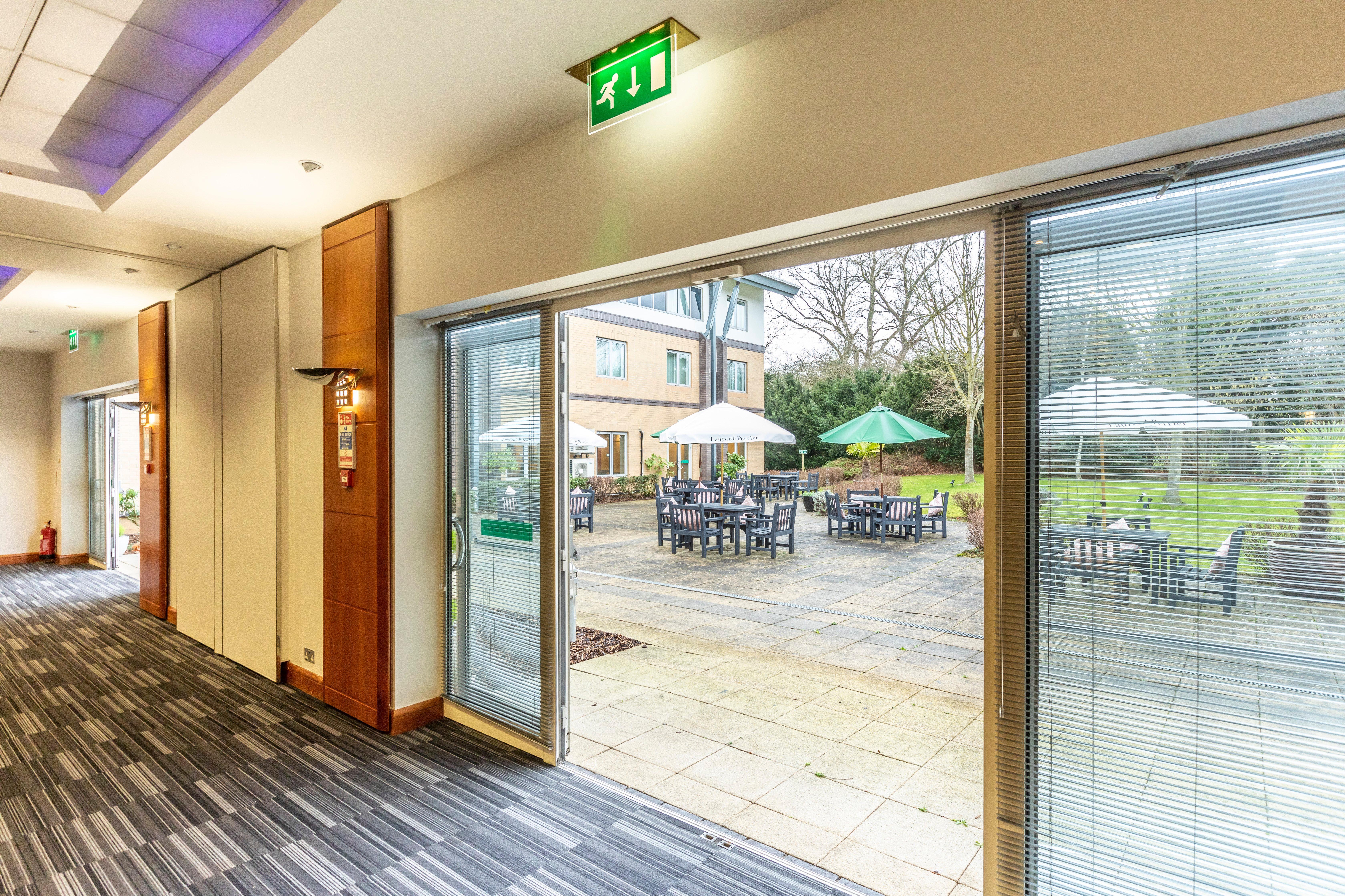 Holiday Inn Oxford By Ihg Exteriör bild