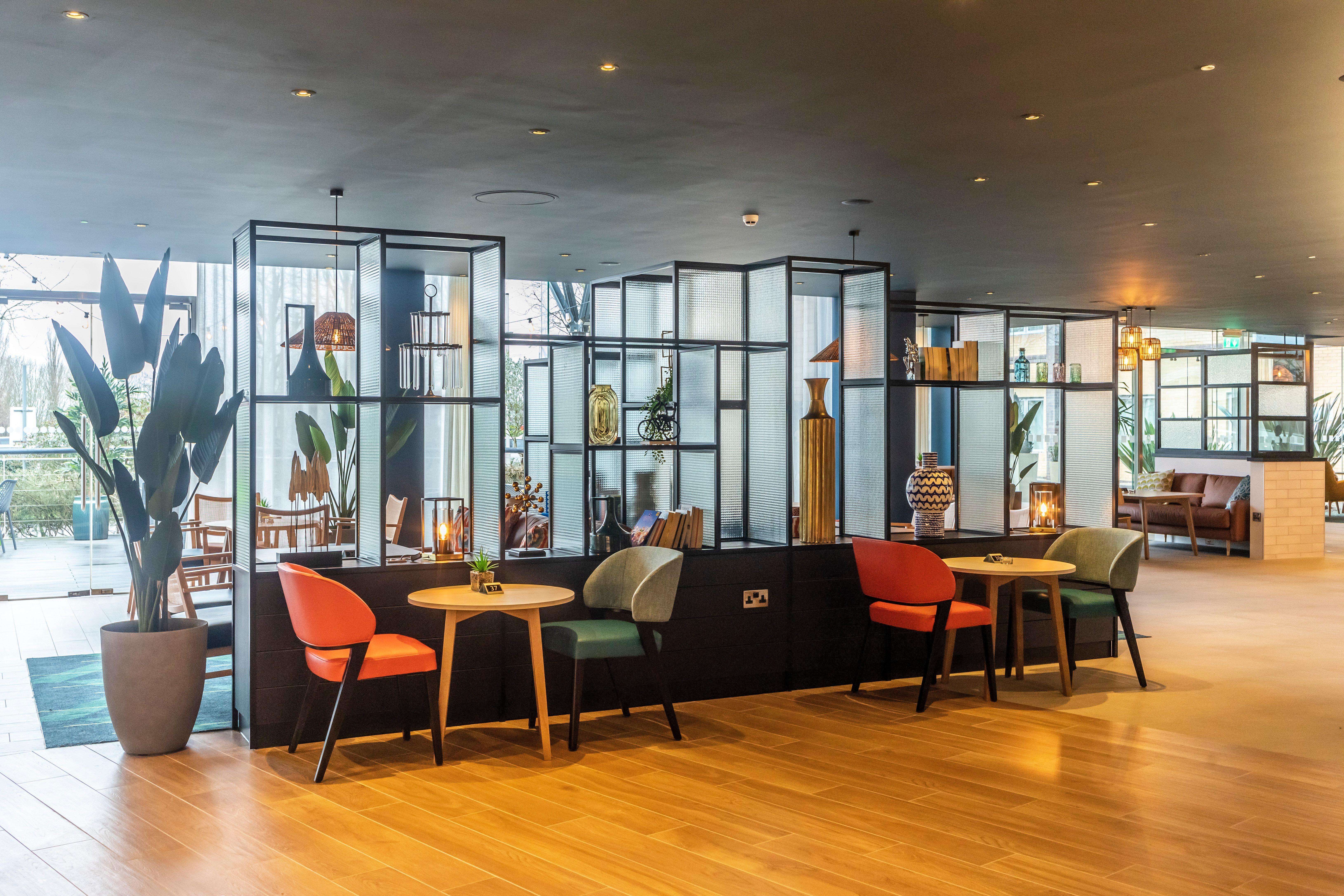 Holiday Inn Oxford By Ihg Exteriör bild