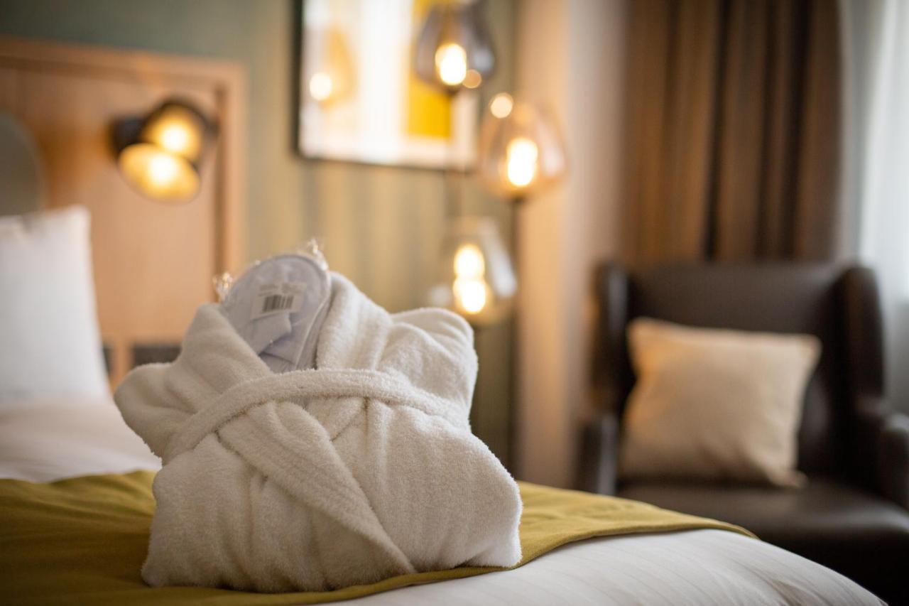 Holiday Inn Oxford By Ihg Exteriör bild