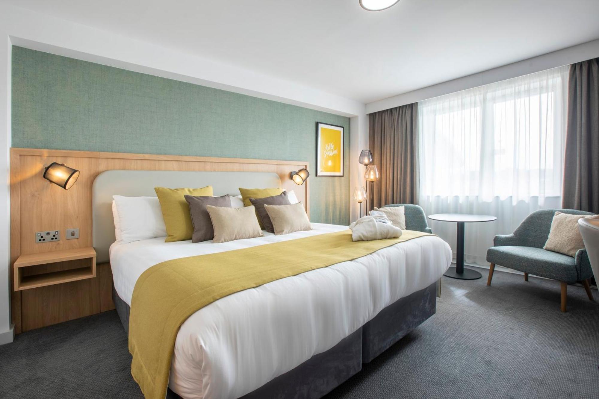 Holiday Inn Oxford By Ihg Exteriör bild