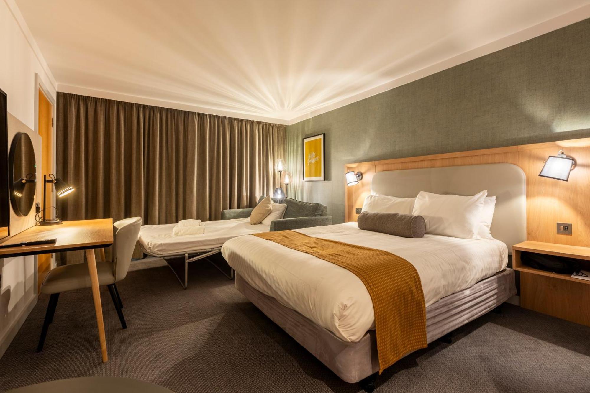 Holiday Inn Oxford By Ihg Exteriör bild